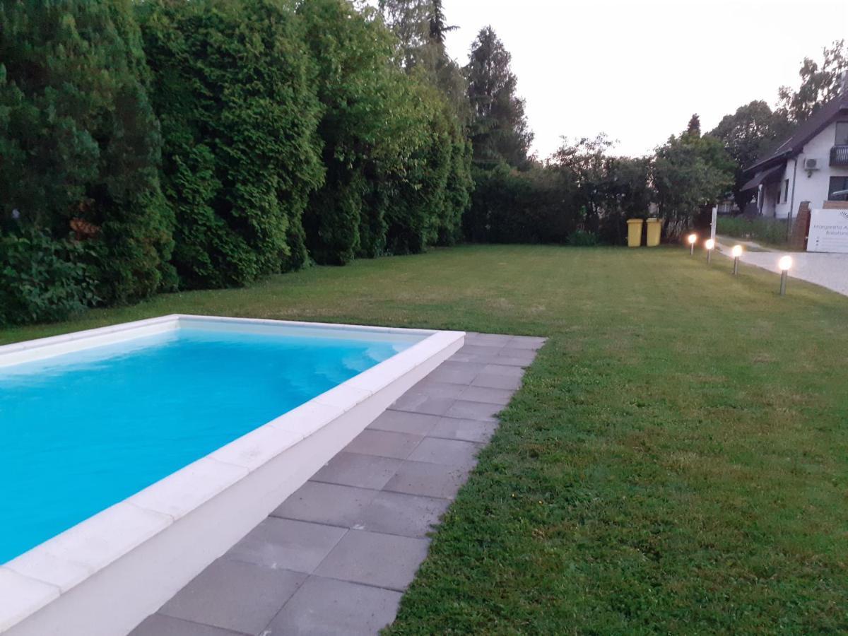 Margareta Apartman - Balatonlelle Exterior foto