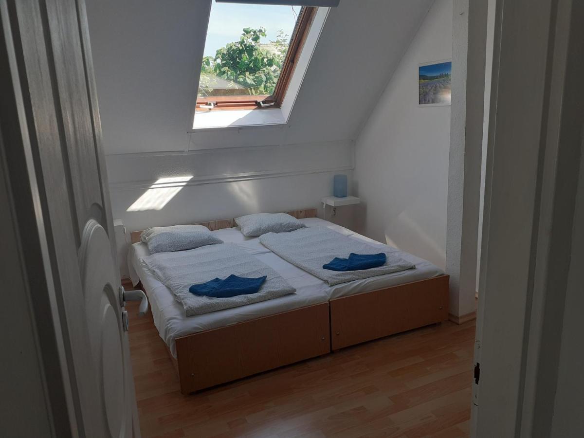 Margareta Apartman - Balatonlelle Exterior foto