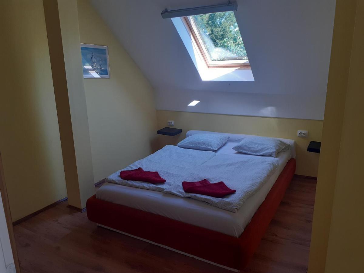 Margareta Apartman - Balatonlelle Exterior foto